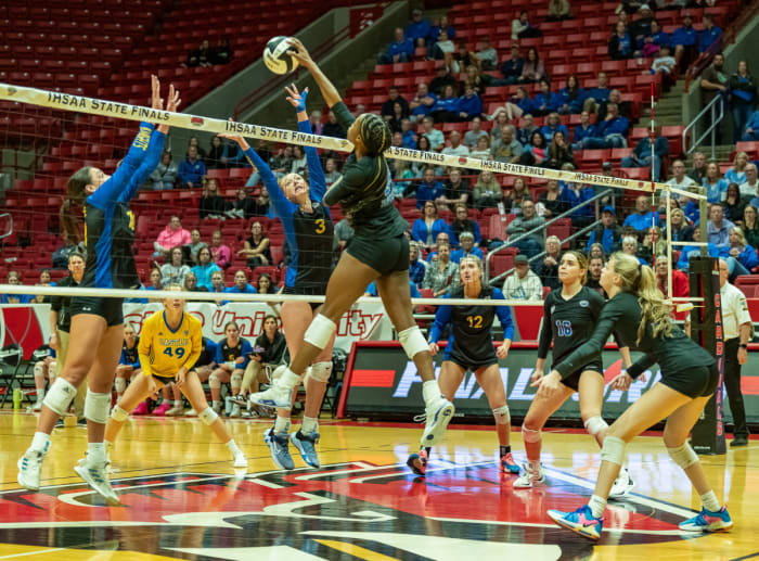 Hamilton Southeastern Castle Illinois girls volleyball 11-4-23 Julie L Brown 24076